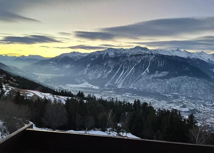 Bel De 2 Avec Magnifique Vue A 克莱恩 蒙塔纳